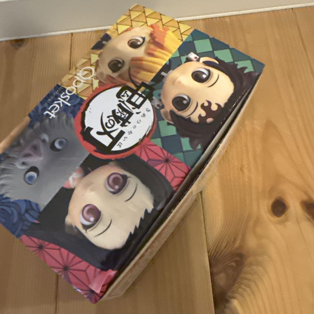 鬼滅の刃特装版20 21 22 23 ポストカード　シール　小冊子　缶バッジなど