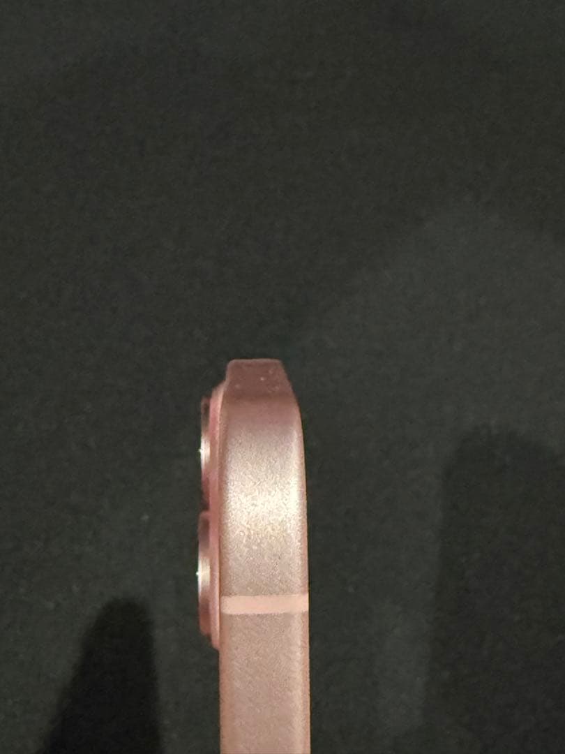 【中古】iPhone15 256GB 本体 ピンク バッテリー84%