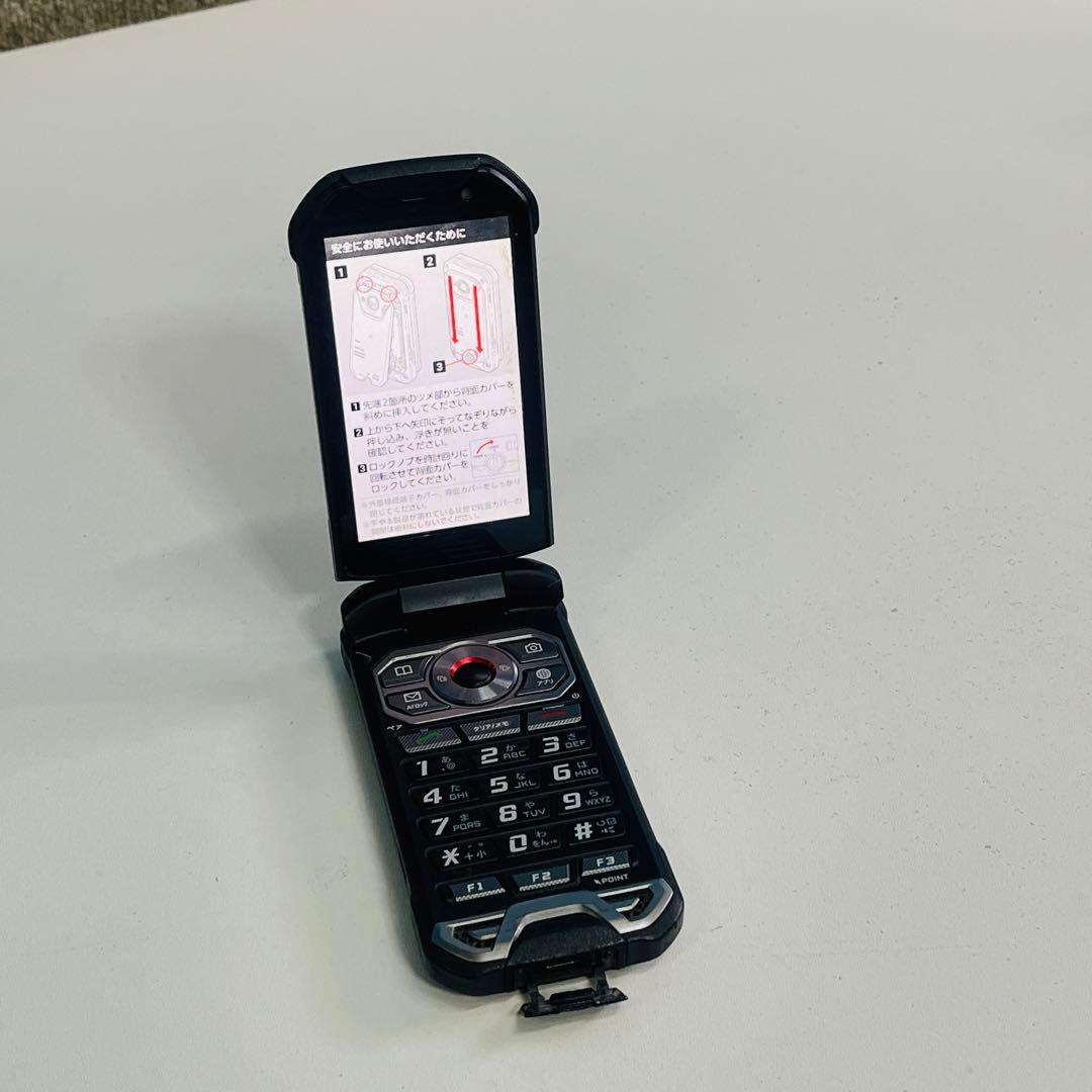 au TORQUE X01 折りたたみ式携帯電話 シルバー/ブラック