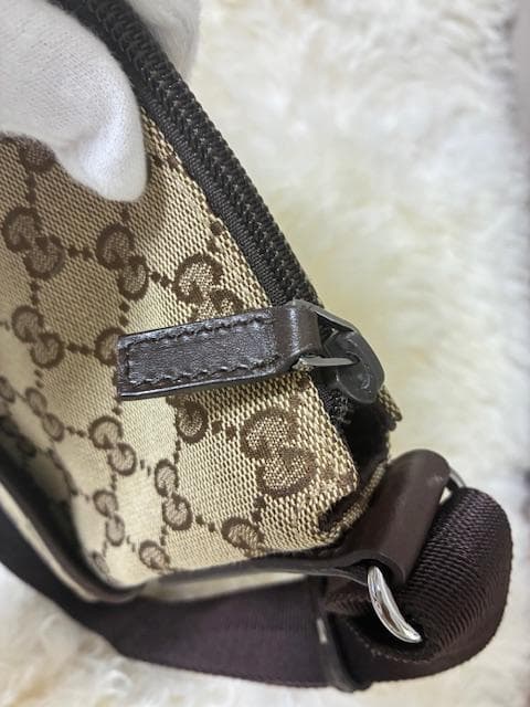 ☆美品☆GUCCI　GGキャンバス　ショルダーバッグ　ブラウン系