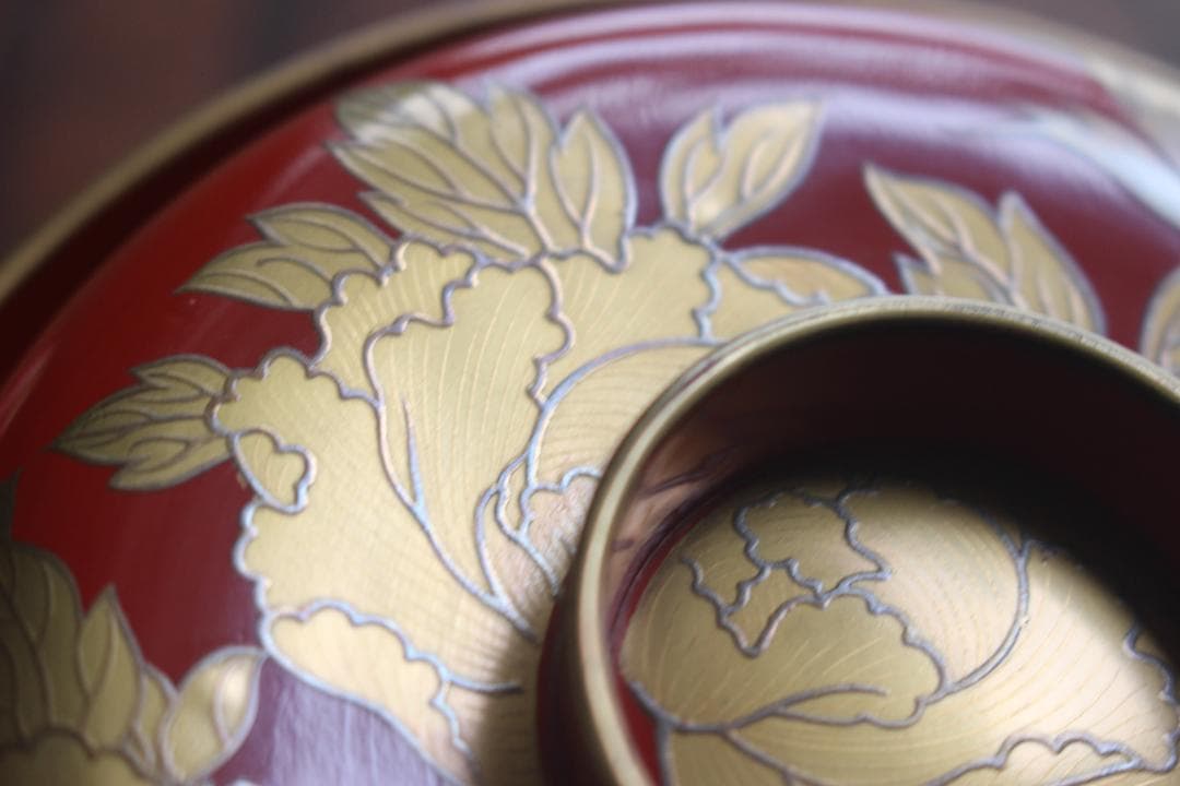 時代逸品！上質朱漆に極上牡丹蒔絵の映えるお椀2点（検輪島塗蒔絵椀吸い物椀