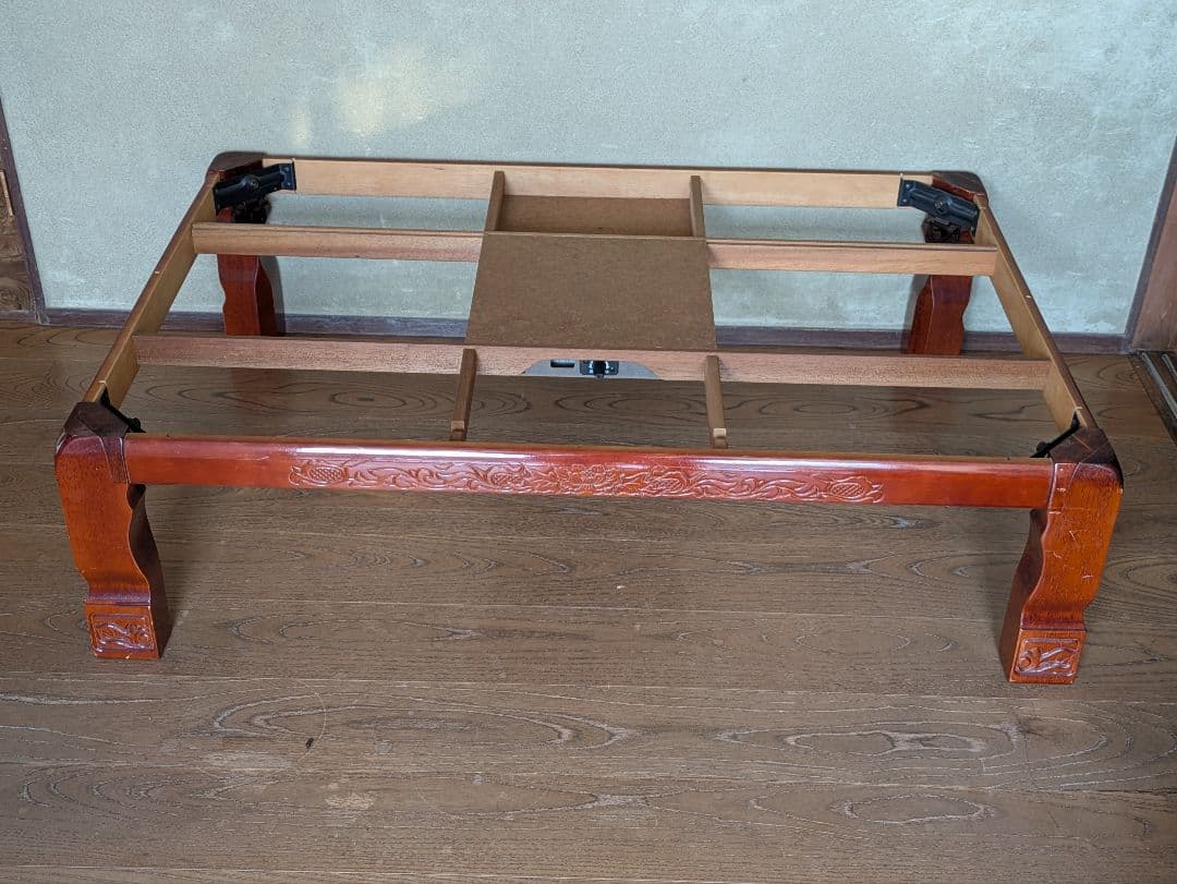 座卓兼用　６人掛けこたつ　脚折り畳み式　電源コードは天板の下収納