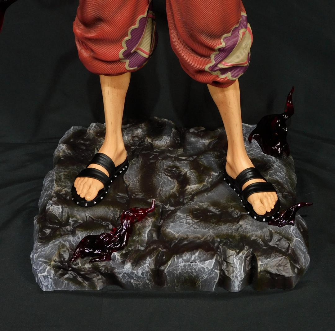 送料込み　四皇 赤髪のシャンクス　1/3、70cm　フィギュア　ワンピース