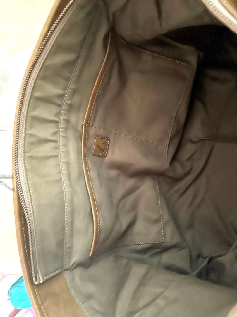 【土屋鞄公式】 『※定価¥81400』ビークルトート（ビンテージオリーブ色）