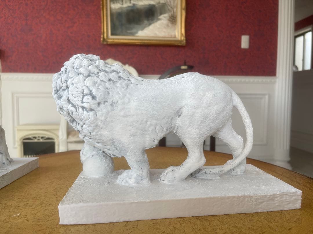 メディチライオンの像 ヴァッカ と ファンチェッリ (2 lions)