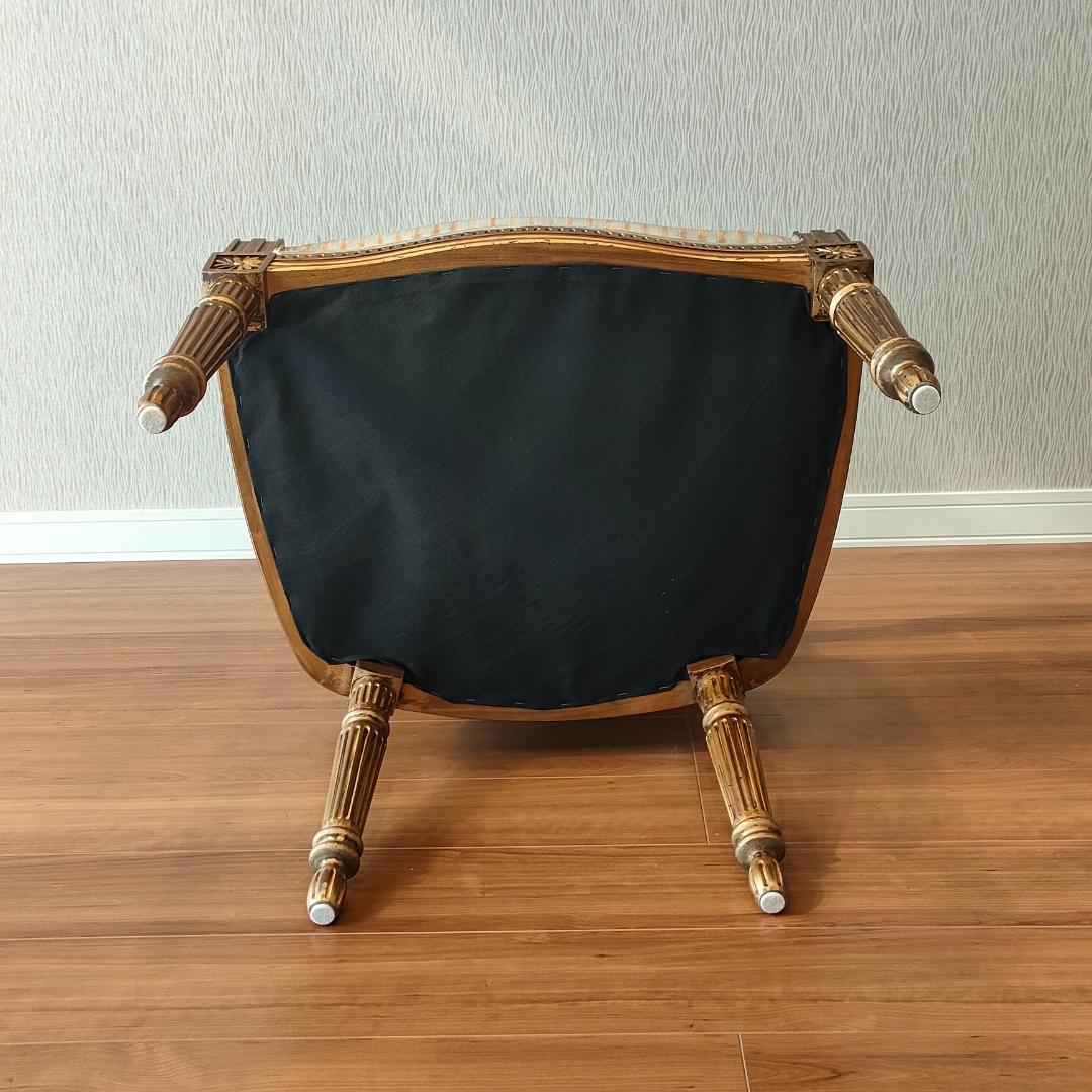 アンティーク　アームチェア　シャビーシック　リビングチェア①