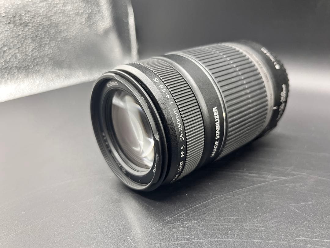 Canon キャノン EOS Kiss X2 ダブルズームキット 一眼レフカメラ