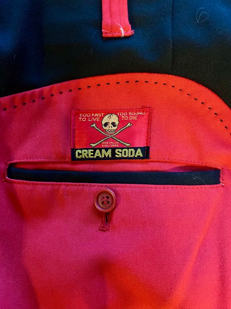 大幅値下　希少　クリームソーダ　ピンクドラゴン　黒赤　セットアップ　レア