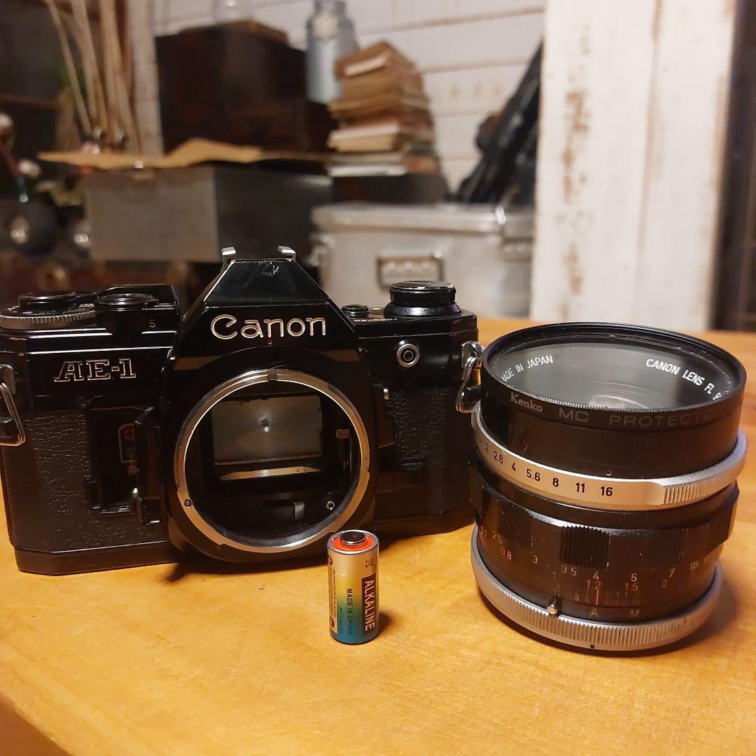 Canon AE-1 一眼レフカメラ 35mmフィルム