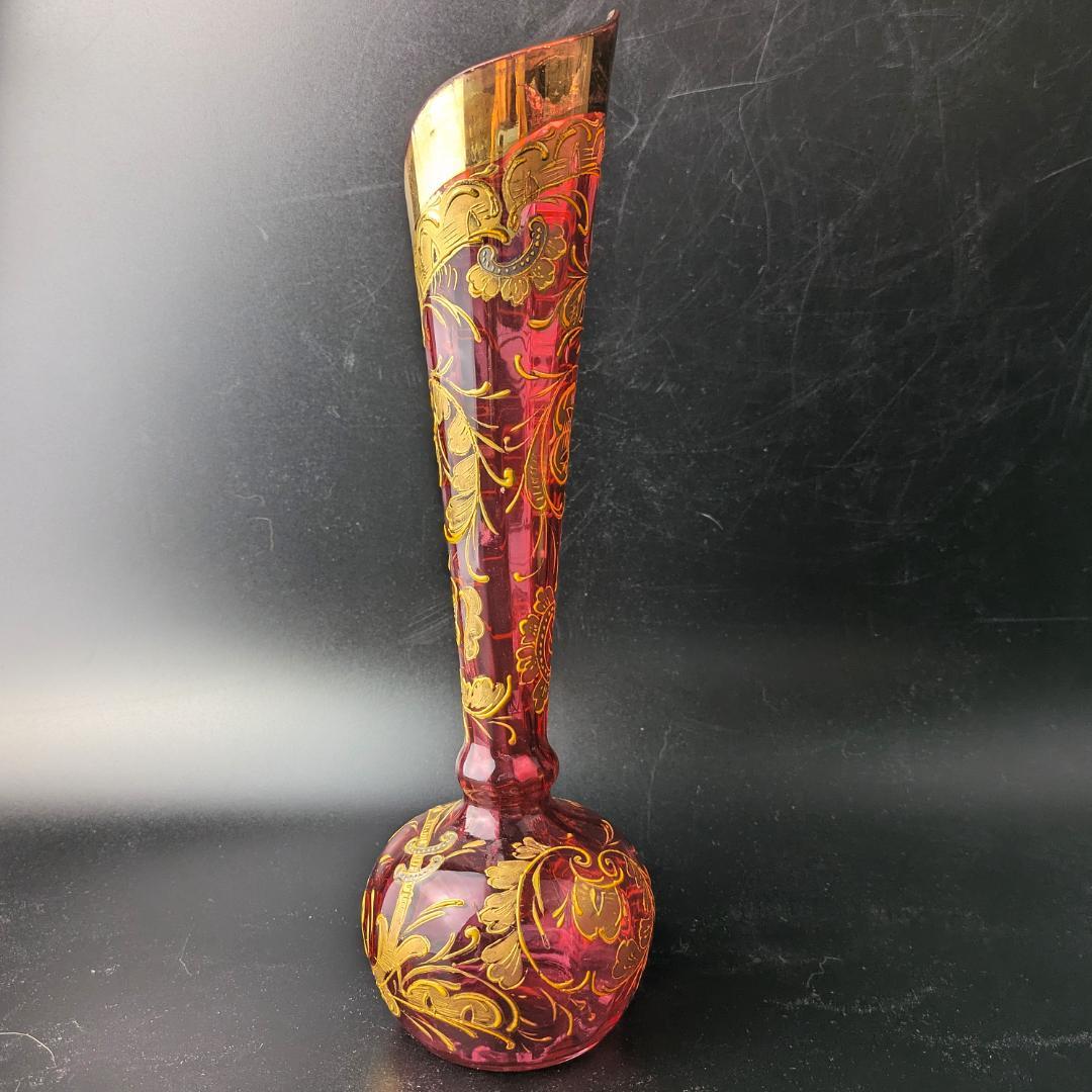 【輝く】オールドモーゼル ルビー 金彩銀彩 唐草紋様 花瓶25cm アンティーク