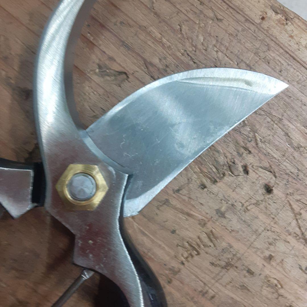 値下げ越後鍛冶職人最後の剪定鋏200mm 6本セット