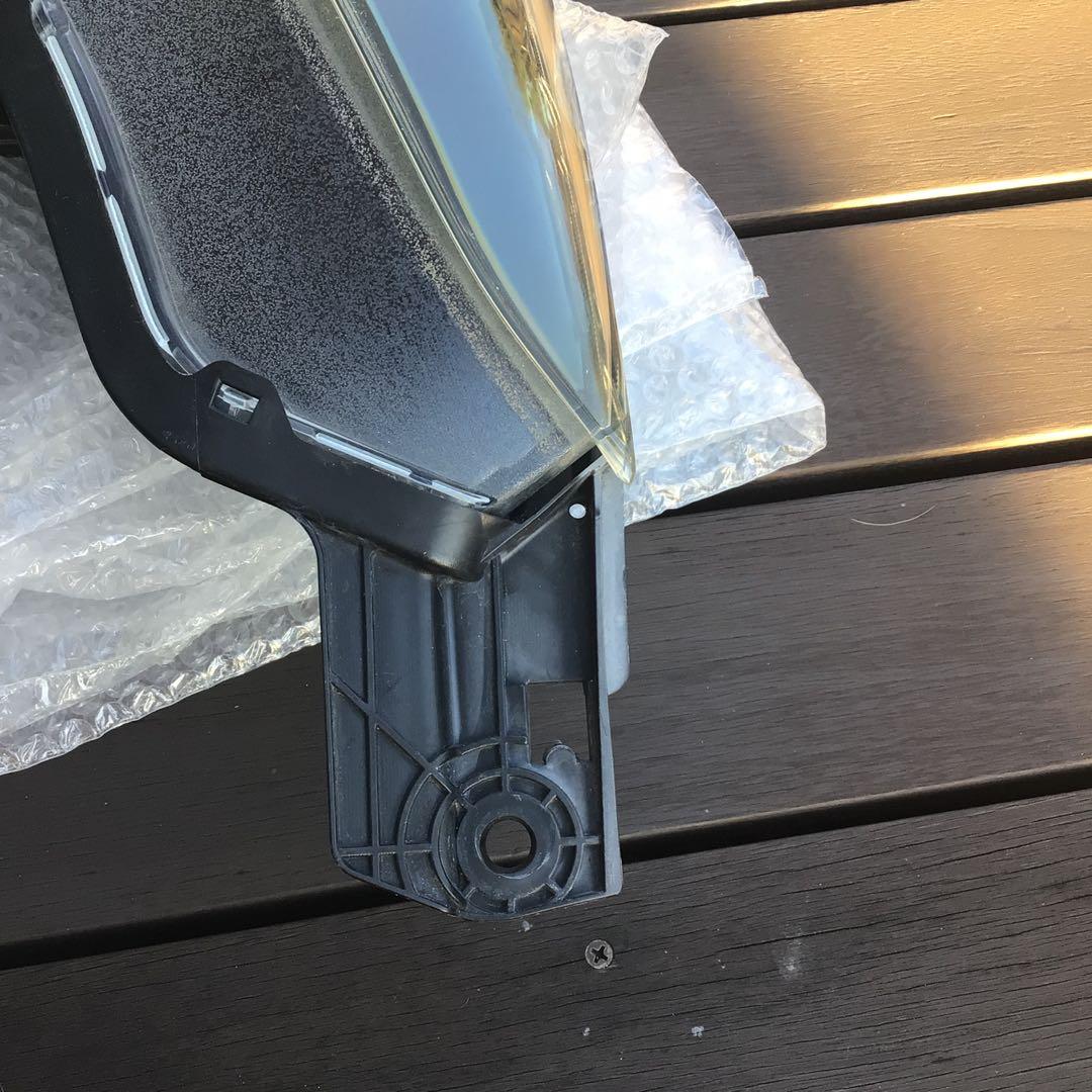 ヴェゼル　右　LED ヘッドライト