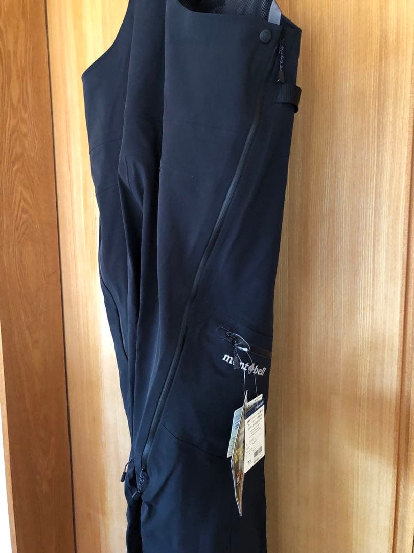 モンベル新品未使用パウダートラックビブ(男女兼用)XS/BK