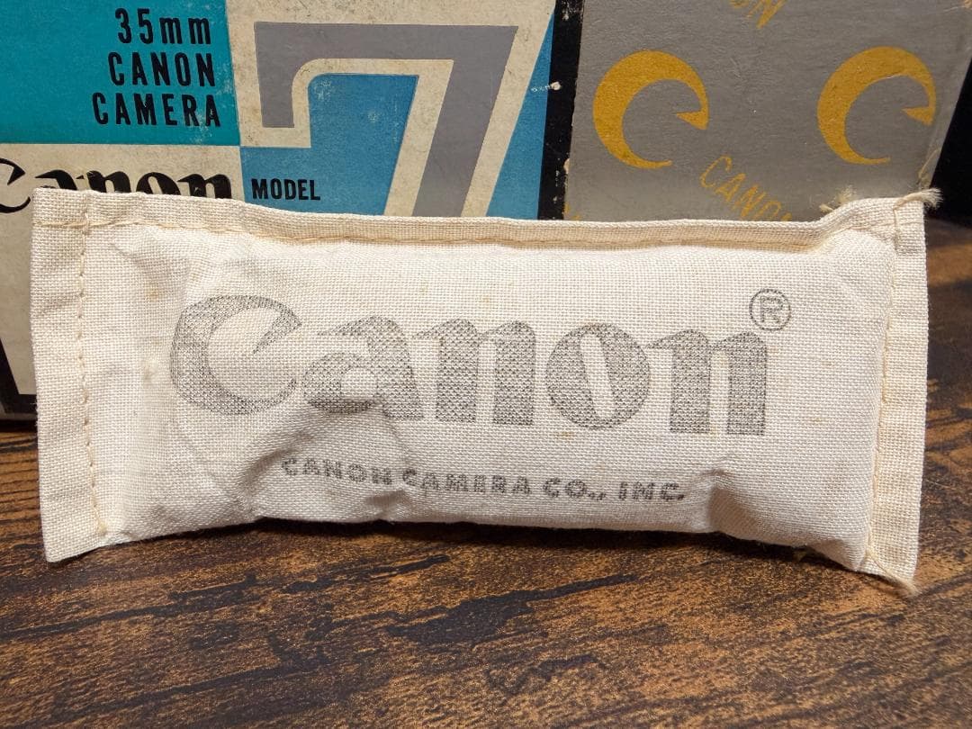 【希少な元箱付☆】Canon キヤノン 7 レンジファインダーフィルムカメラ