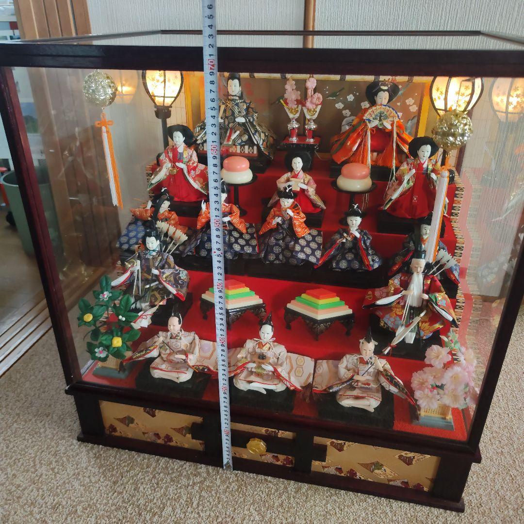 雛人形　ガラスケース付き