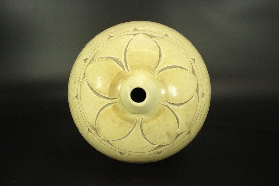 中国美術 磁州窯 纏枝蓮花 梅瓶(HA522)