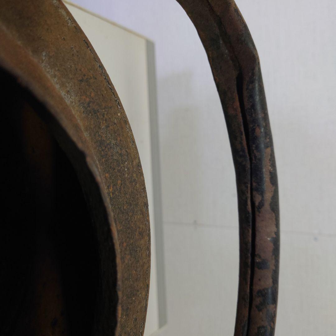 黒色 鉄瓶 装飾模様付き