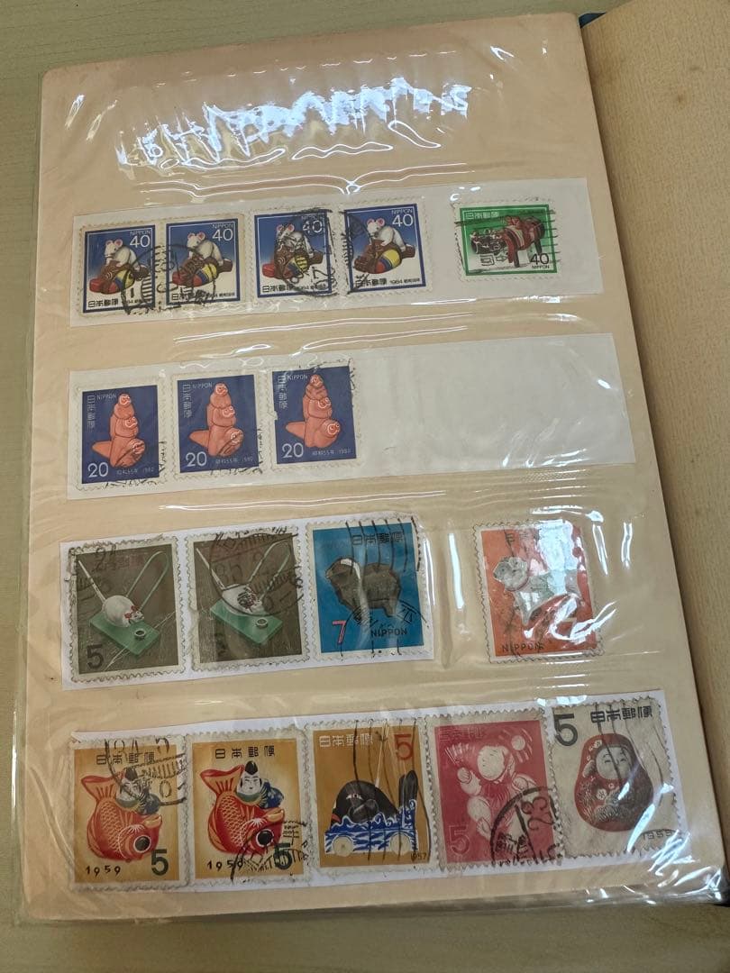 昭和記念切手アルバム 日本切手 未使用多数 ブロック連刷　蒸気機関車・美人画ほか