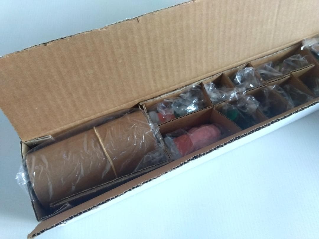 R*i様 【未使用】吉徳大光 『はろうきてぃ雛』2000年度 限定屏風　ハローキ