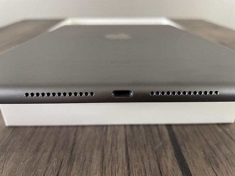 ⑤【美品】iPad Apple 第9世代　Wi-Fiモデル　64GB