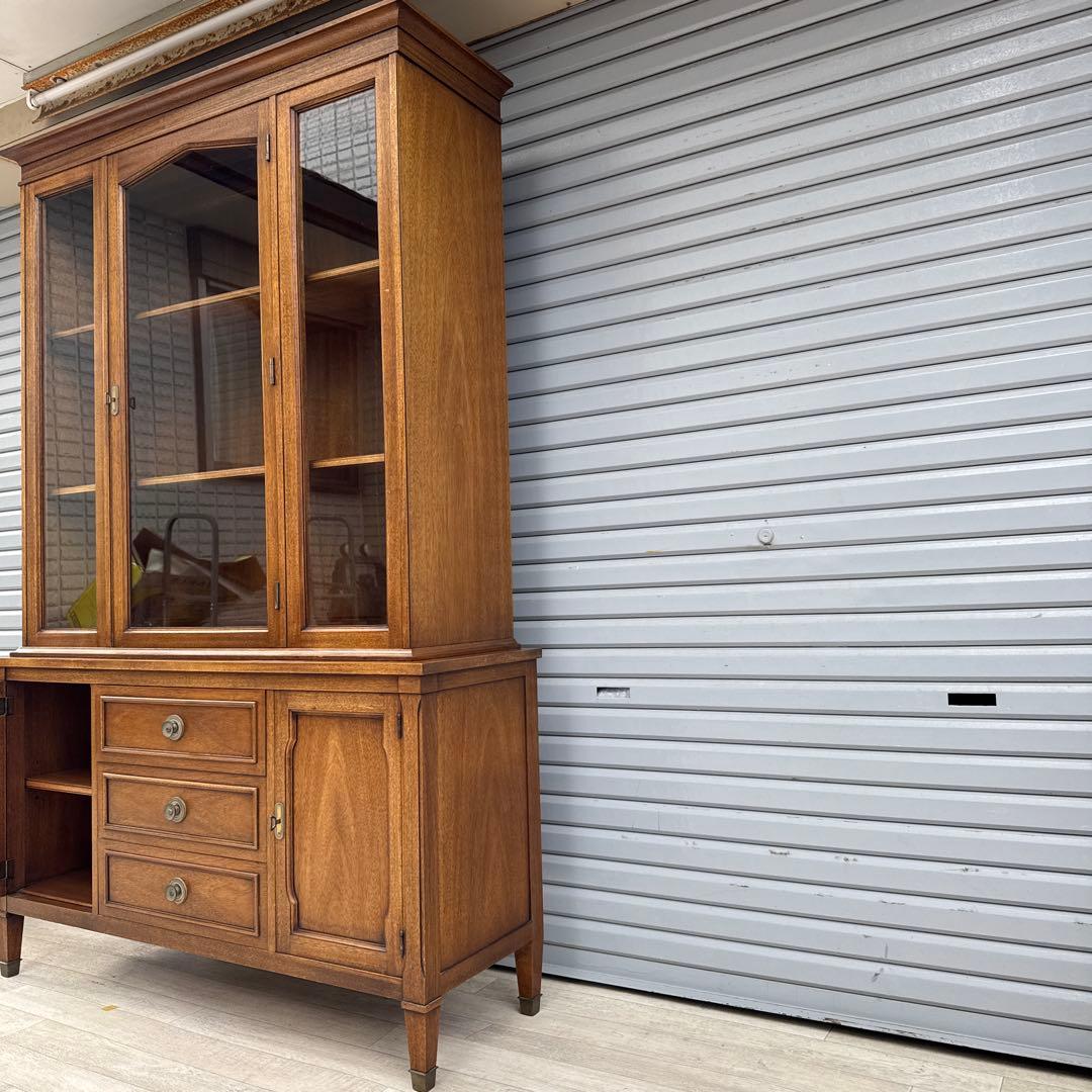 ドレクセルヘリテイジ トライユン　食器棚　カップボード　飾り棚　ドレクセル