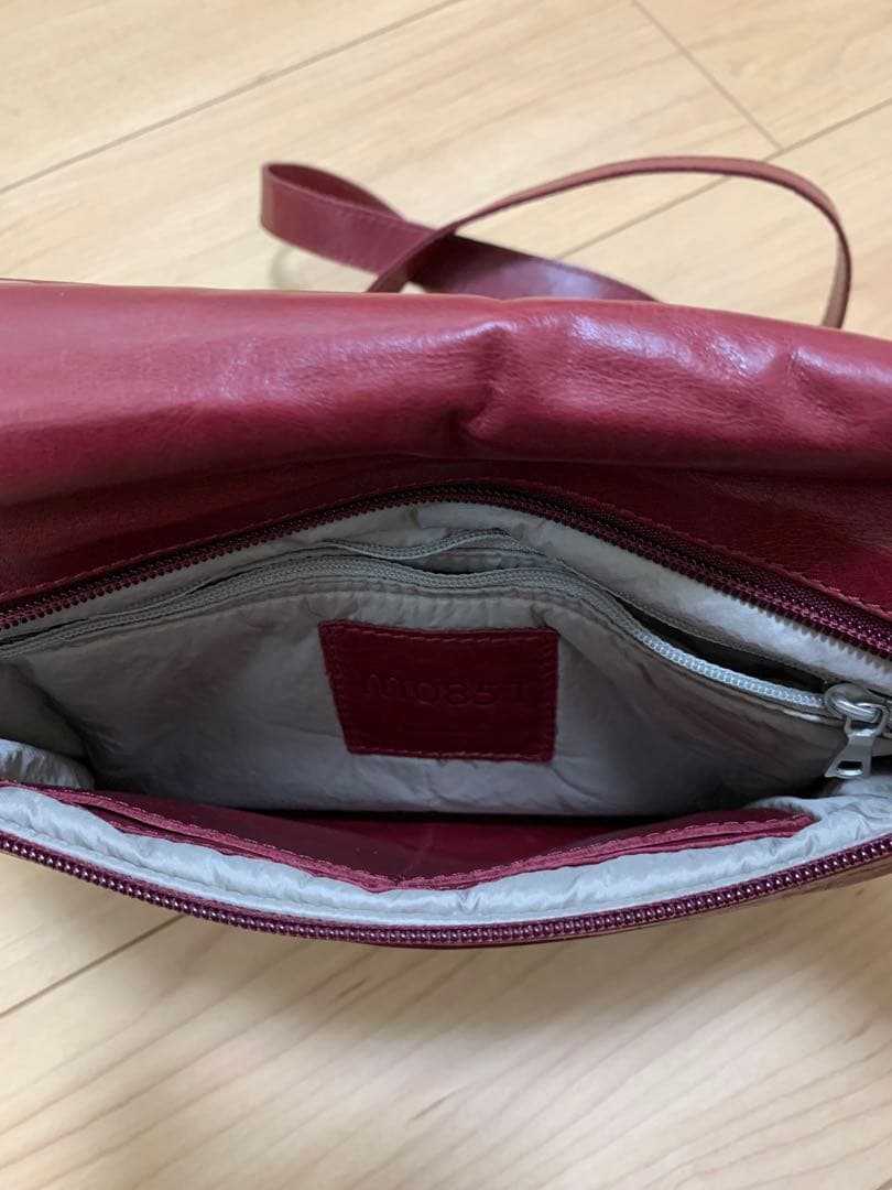 m0851 ショルダーバッグ　レッド　クラッチバッグ