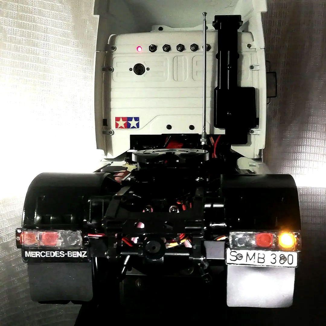 タミヤ1/14 トラック トレーラー メルセデス ベンツ 1838LS 動作品