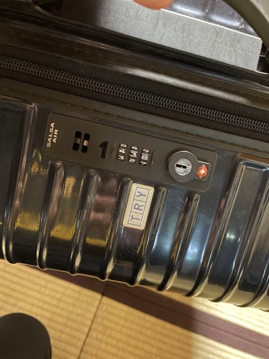 Y*u様 リモワrimowaのビッグスールケースブラックサルサ