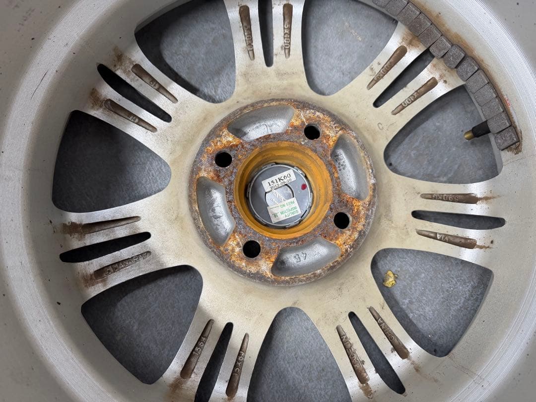 15インチアルミホイール15×6J 4穴 中古 ４本