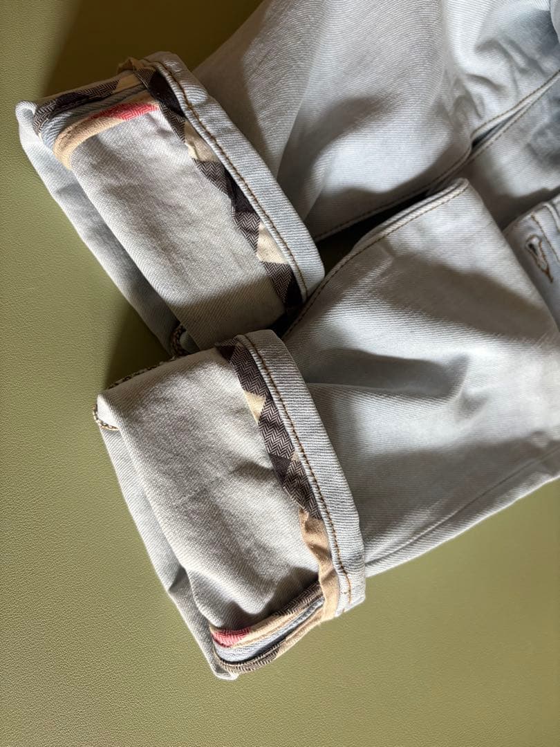 【ちはやふる】バーバリージーンズとGUCCI帽子