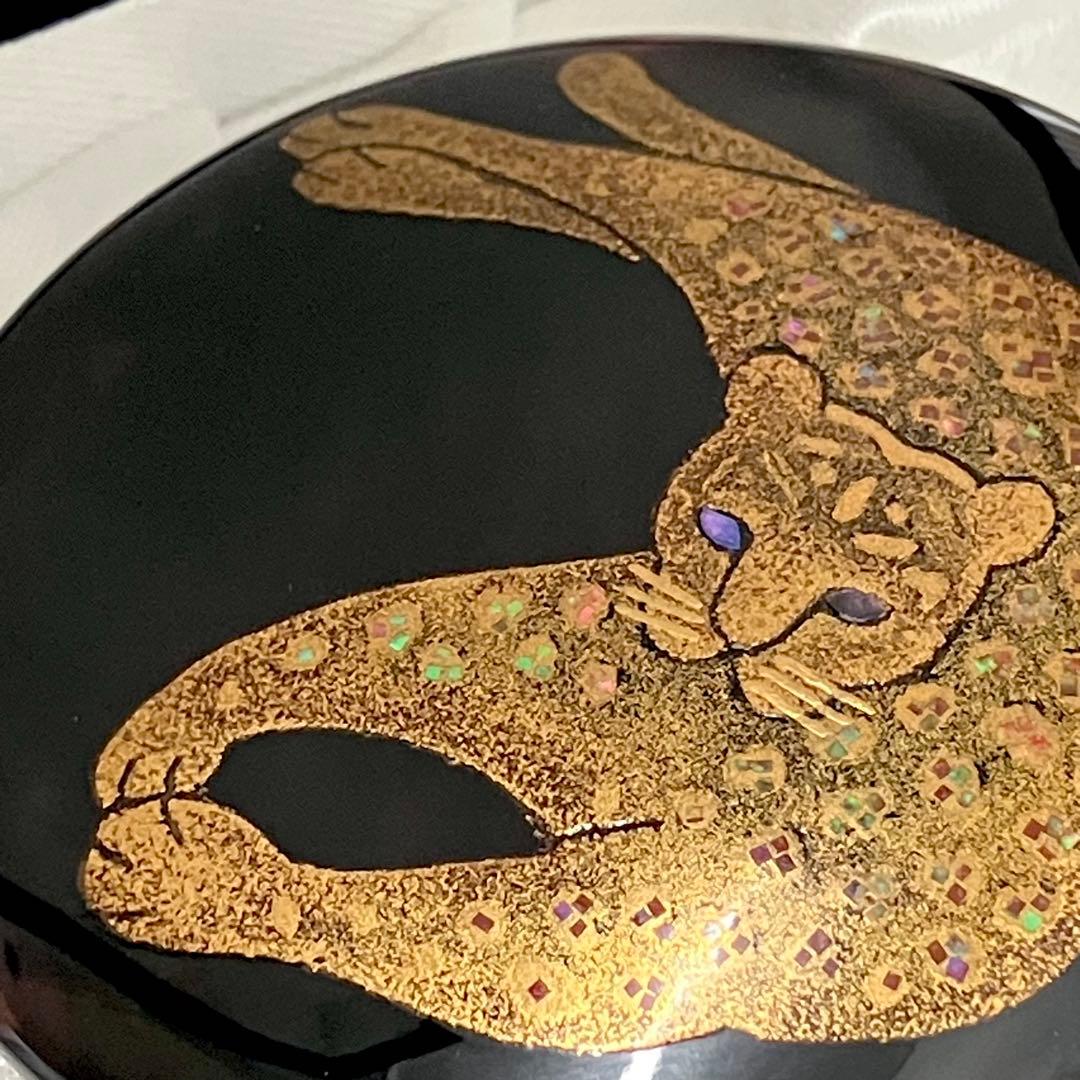 英成 作 べっこう 彪 ブローチ ヒョウ べっ甲 作家 箱入 美品