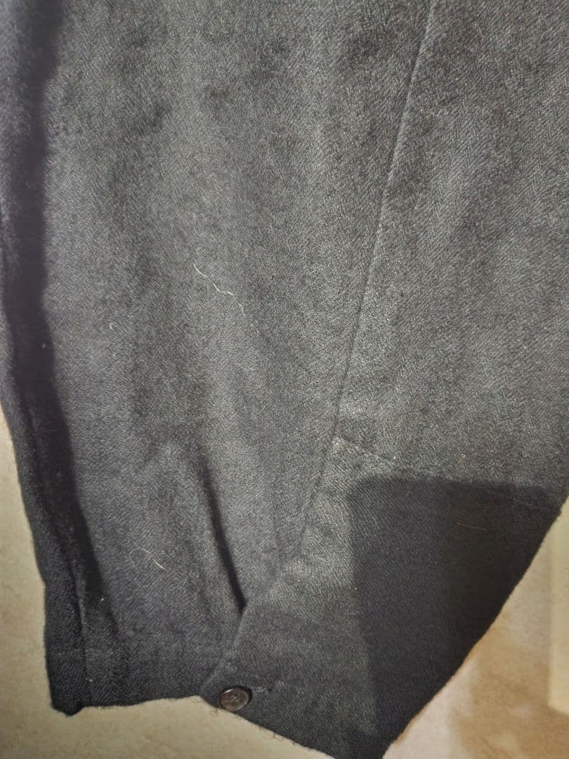 デンマーク製　黒ジャケットとサルエルパンツ セットアップ裏地刺繍　サイズ1と0