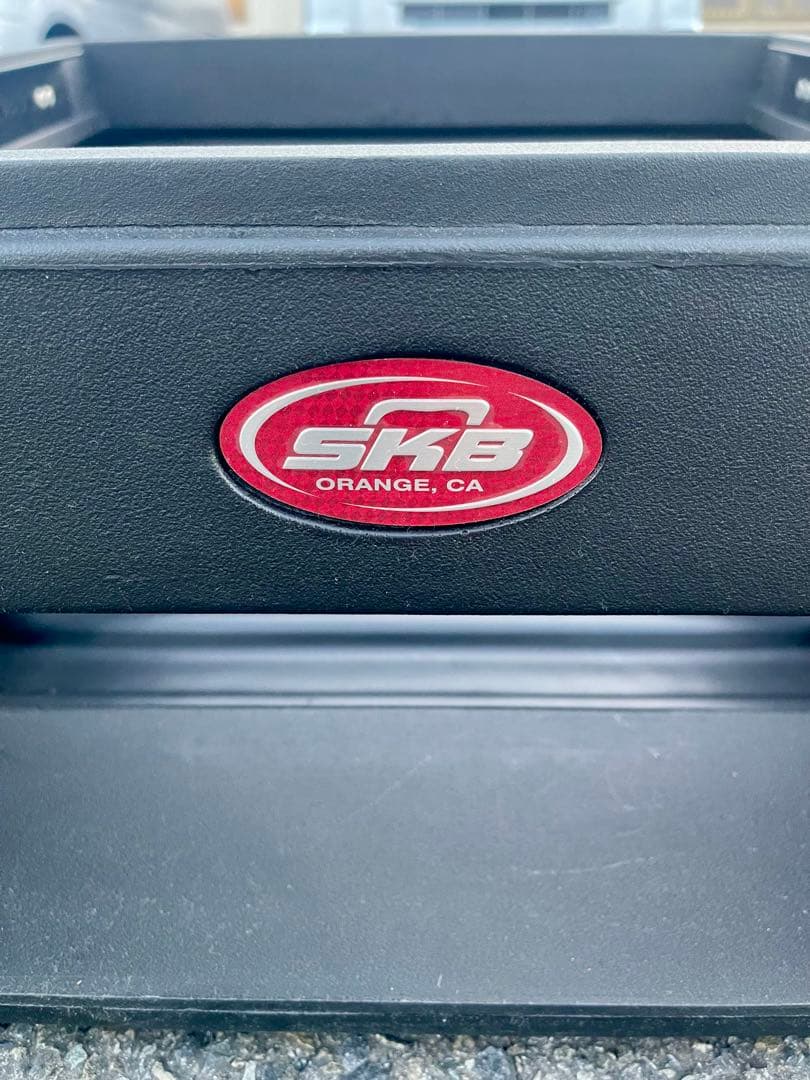 SKB R102 DJ用コンボラックケース ケースのみ 機材は見本です