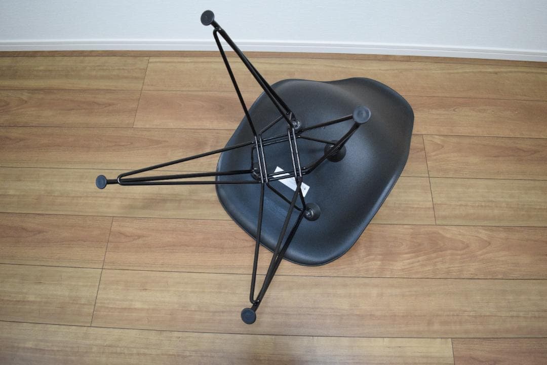 200 イームズシェルサイドチェア★HermanMiller（ハーマンミラー）★