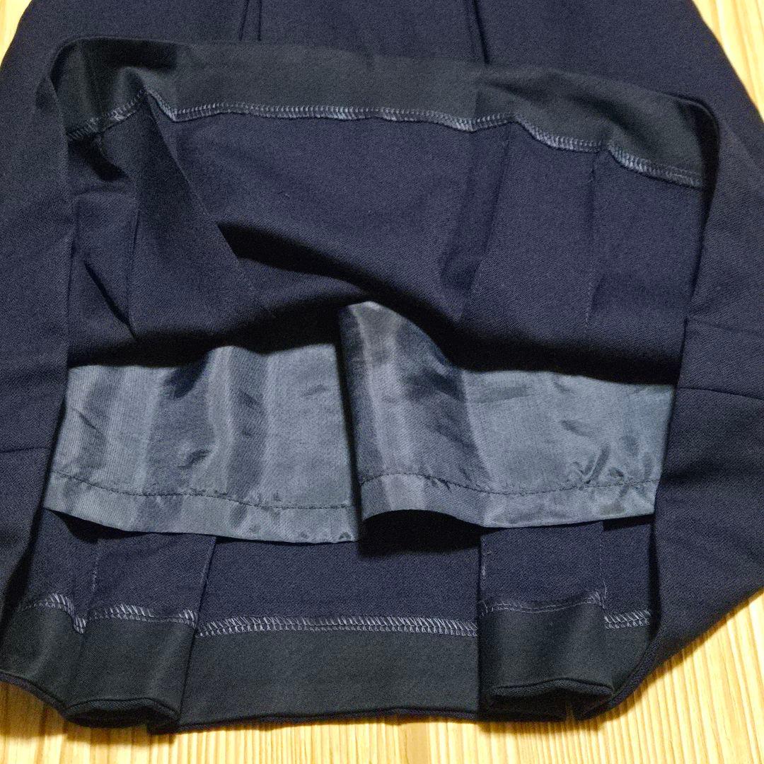 フォーマル・ドレス・スーツ e.m.