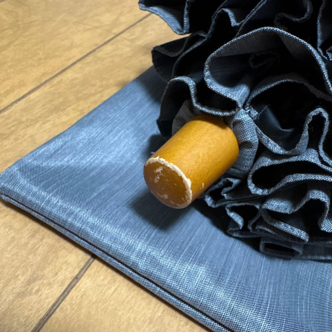 サンバリア100 フリル　フロストグレー　2つ折り日傘