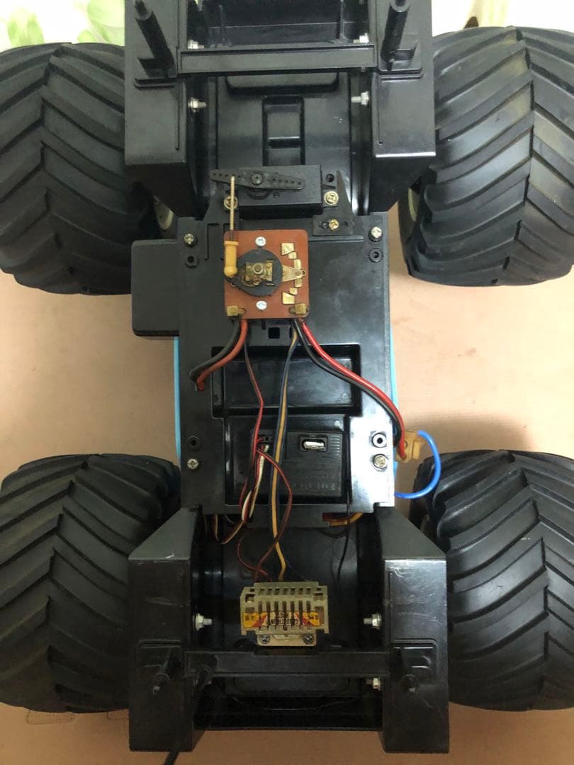 クラッドバスター オイルダンパーフルベア オーバーフェンダー￼ プロポ付　完成品