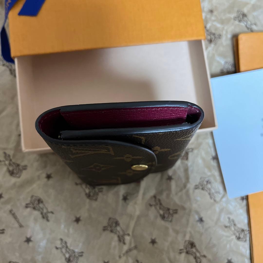 ルイヴィトンポルトモネ・ロザリ