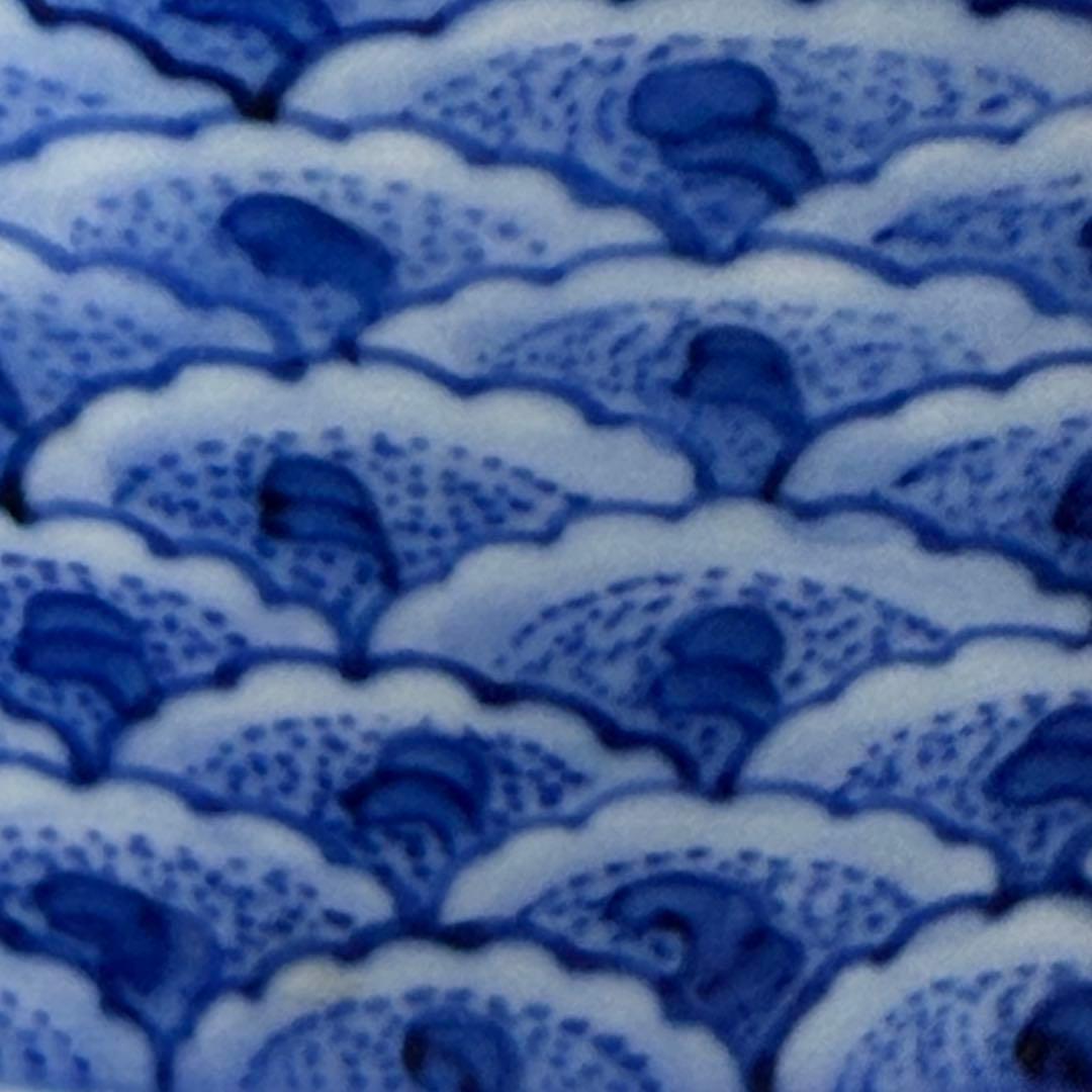 鍋島最高峰　市川光春 作　染付山水図花瓶　超絶細密技巧　鍋島藩御用窯　銘入　家紋