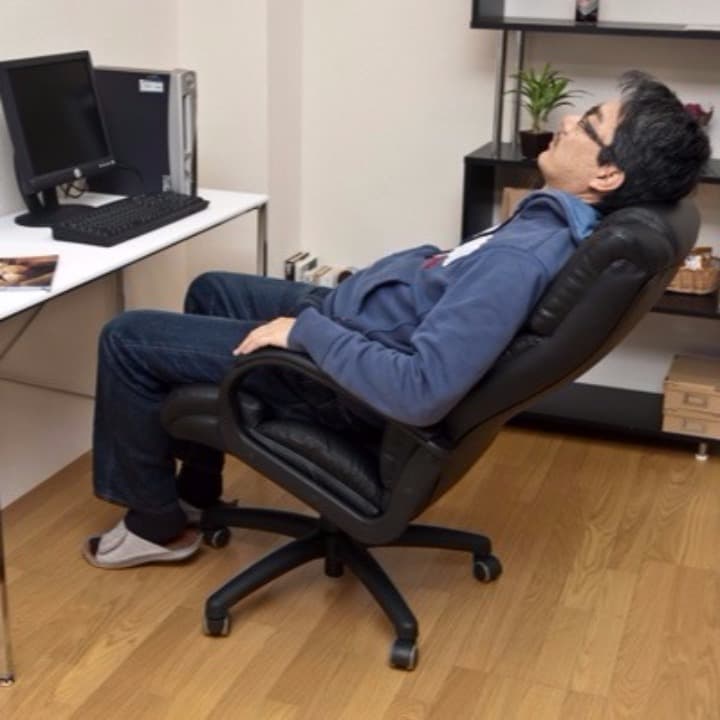 プレジデントチェア