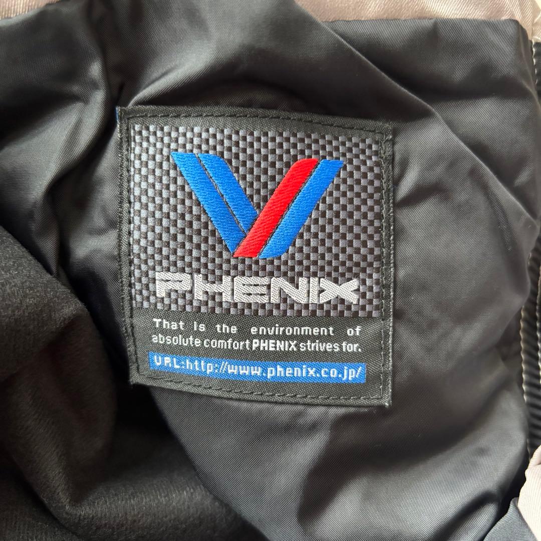 スノーウィ　PHENIXホワイトジャケットとライトページュのパンツセット