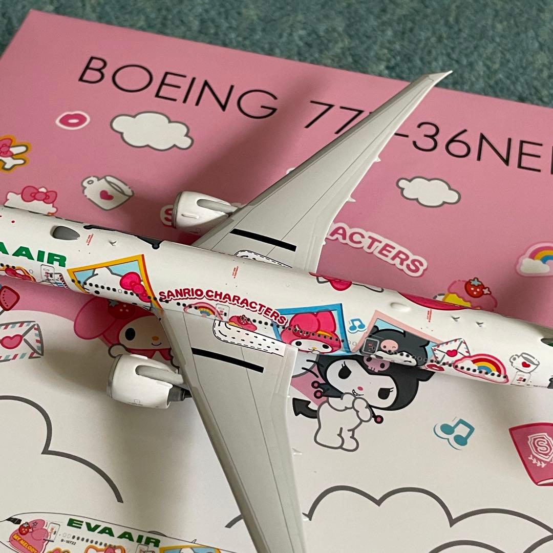 EVA AIR エバー航空 777-300ER ハローキティ Ph 1:400