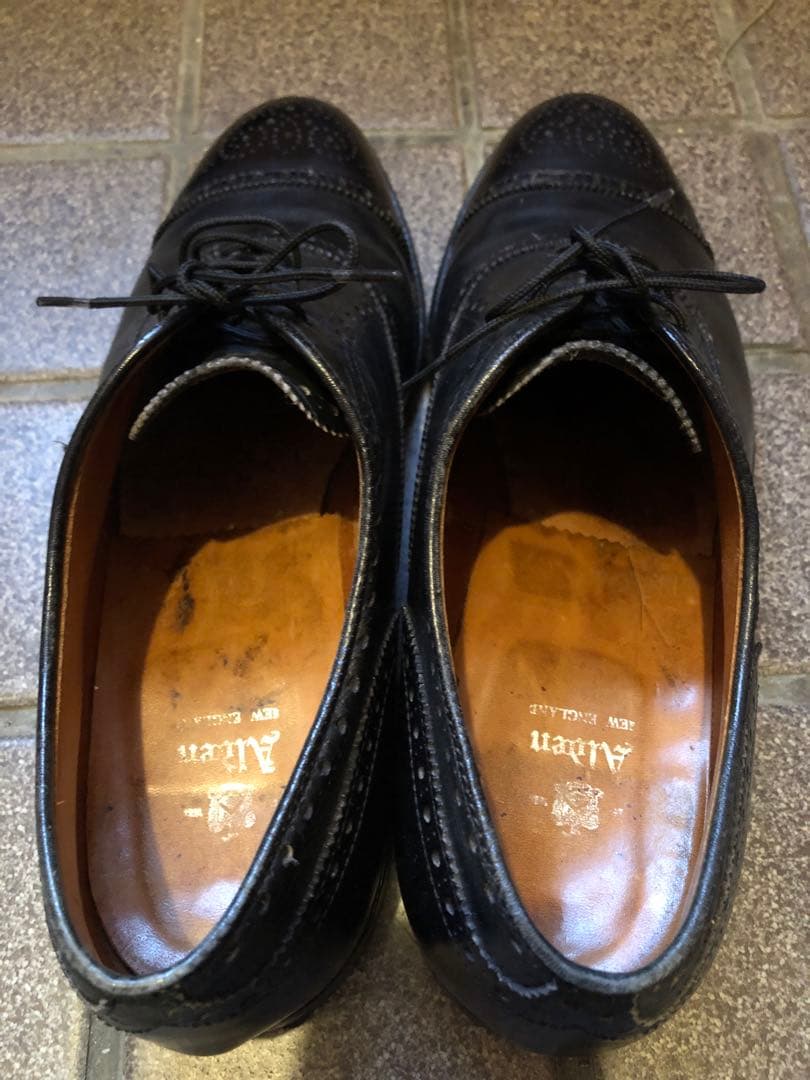 値下げしました。 Alden 909 メダリオンチップ 9半　シューキーパー付