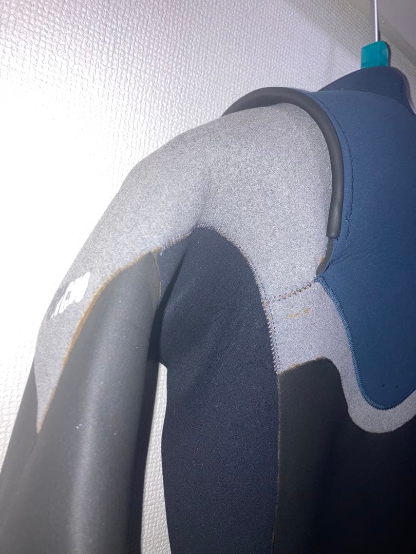 O'Neill オニール⭐️5/3mm セミドライML相当ウェットスーツ