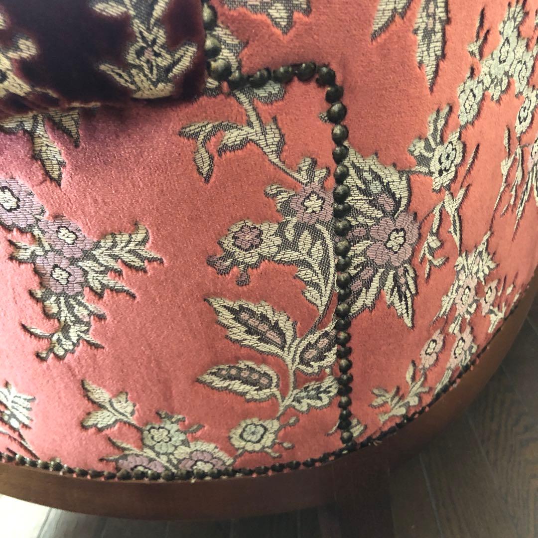 金華山 イタリア　ビクトリアンスタイル 3人掛けソファ 赤色 花柄