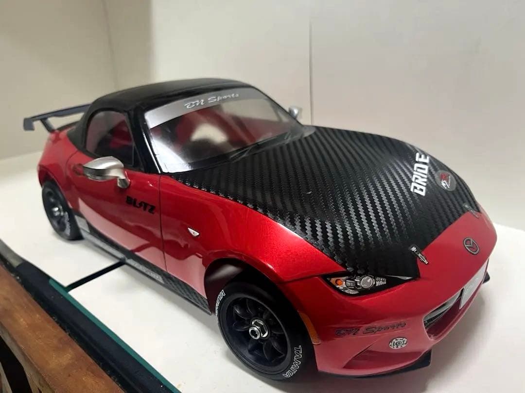 ラジコン 1/10 タミヤXB マツダ ロードスター レッドボディとタイヤセット