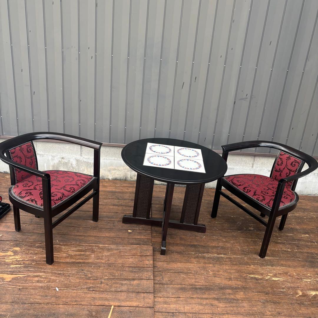 ① 森繁 アームチェア 椅子 高級家具 アンティーク 猫脚 赤系 ファブリック