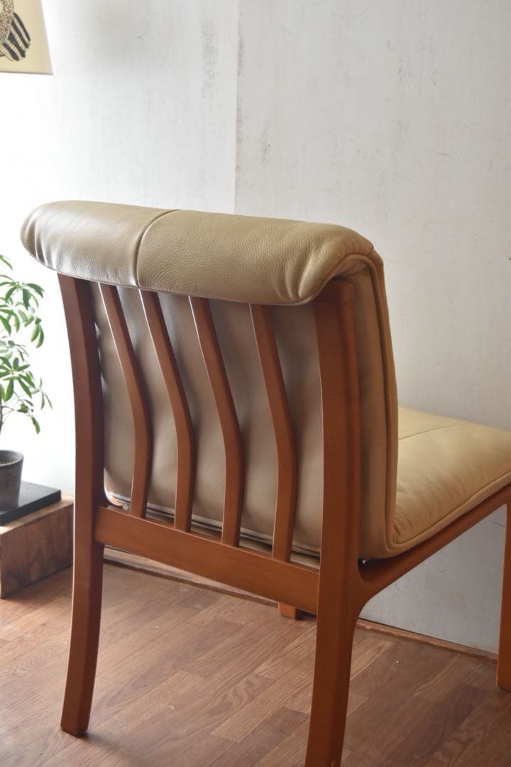 富士ファニチア ダイニングチェア