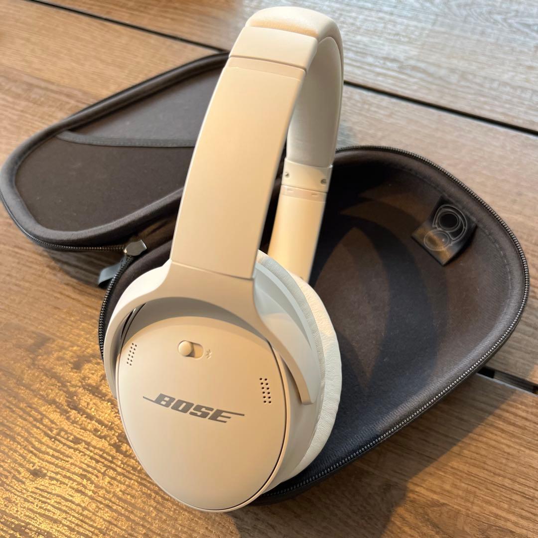 T*様 美品 Bose QuietComfort 45 ワイヤレスヘッドホン ホ