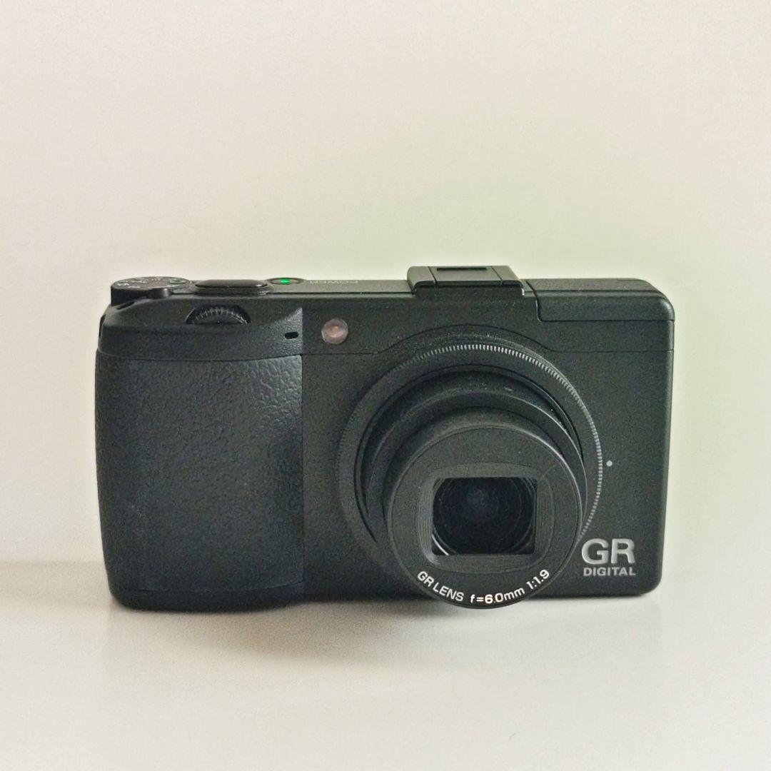 RICOH GR DIGITAL Ⅲ リコー　デジカメ
